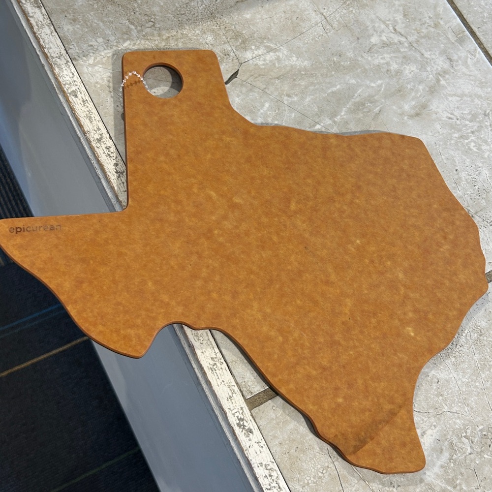 NWT Texas epicurean Cut & Serve Board